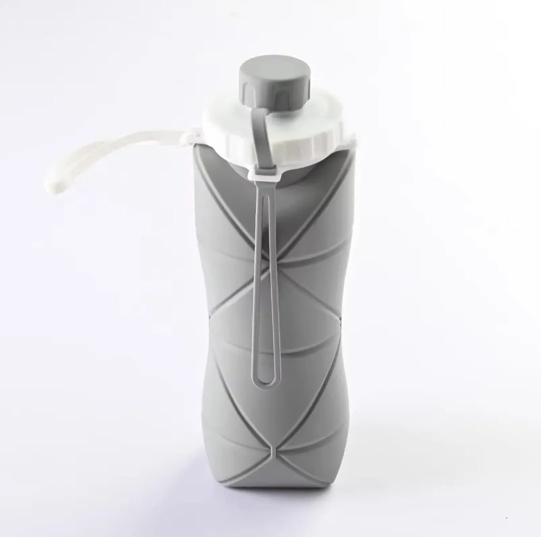 600ML Silicone Folding Water Bottle – Collapsible Leak-Proof Travel Bottle