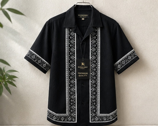 Men’s Black Geometric Border Printed Short Sleeve Shirt